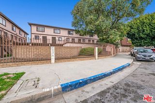 223 S Acacia Avenue 205, Compton, CA 90220