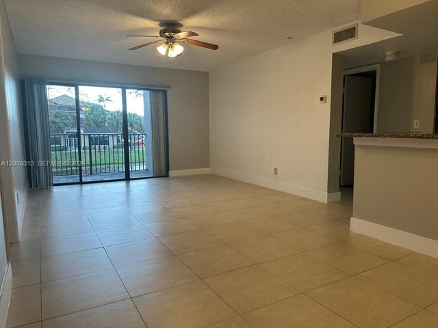 9122 W Atlantic Boulevard 724, Coral Springs, FL 33071
