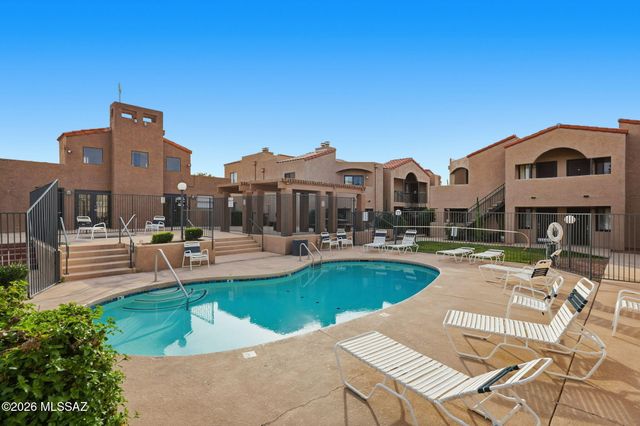 1745 E Glenn St Apt 243, Tucson, AZ 85719