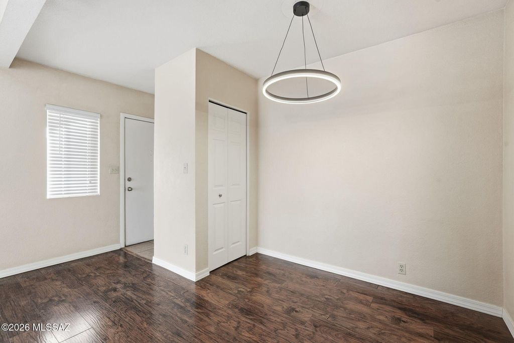 1745 E Glenn St Apt 243, Tucson, AZ 85719