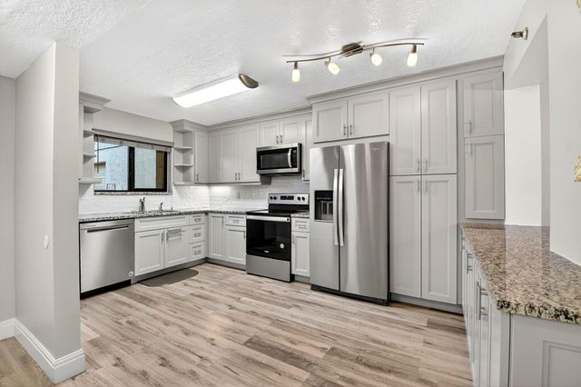 7770 Tahiti Lane 105, Lake Worth, FL 33467