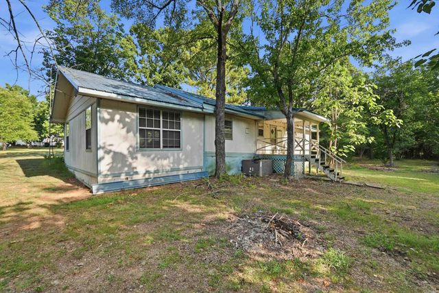 27 Art Pond Road, Conway, AR 72032