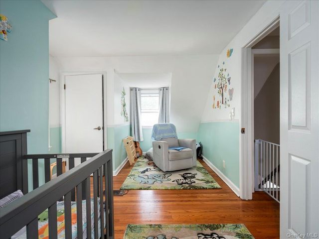 16 W Maltbie Avenue, Suffern, NY 10901