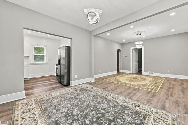 14632 Oldham Street, Taylor, MI 48180