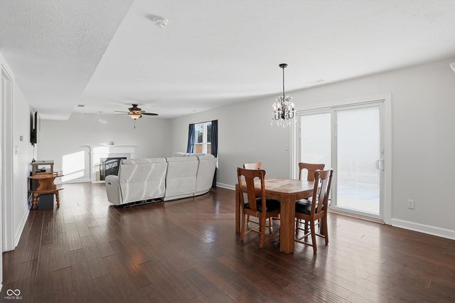 73 S Morris Boulevard, Bargersville, IN 46106