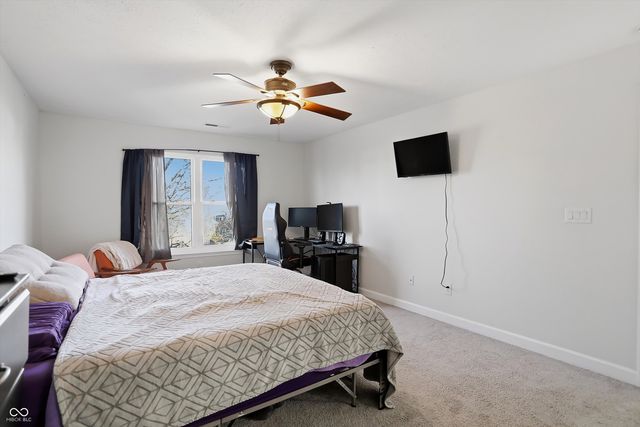 73 S Morris Boulevard, Bargersville, IN 46106