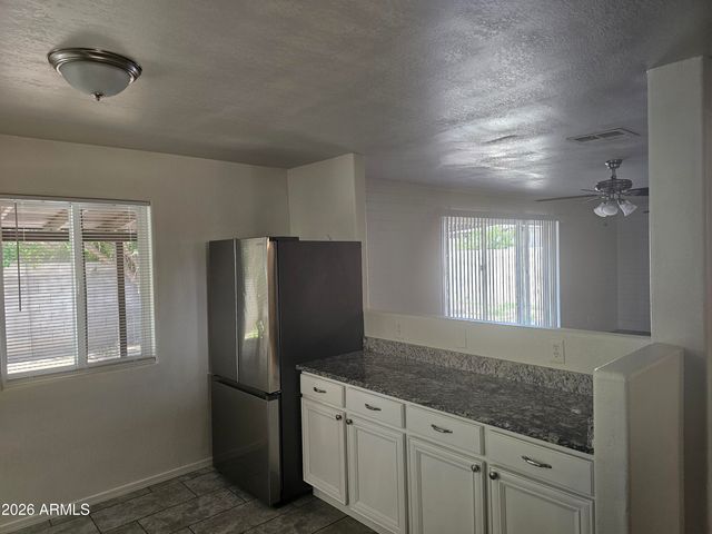 6217 W MEDLOCK Drive, Glendale, AZ 85301