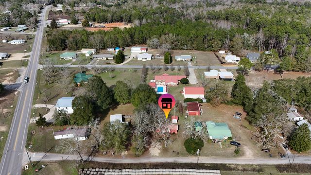 43 Parker Lane, Laurel Hill, FL 32567