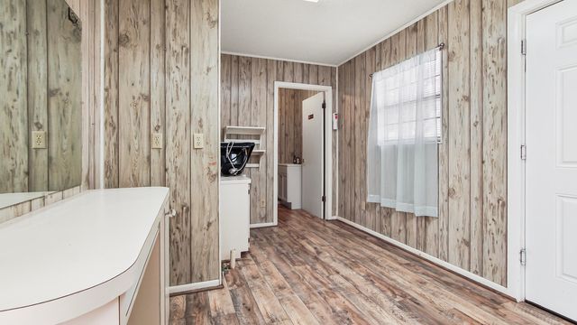 43 Parker Lane, Laurel Hill, FL 32567