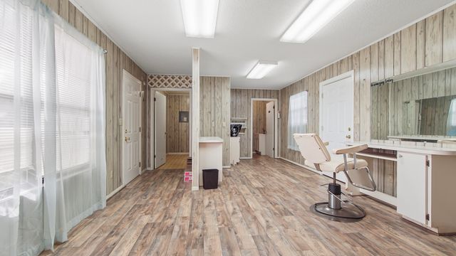 43 Parker Lane, Laurel Hill, FL 32567