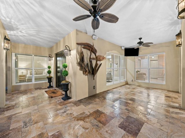 901 SE 6th Street, Fort Lauderdale, FL 33301