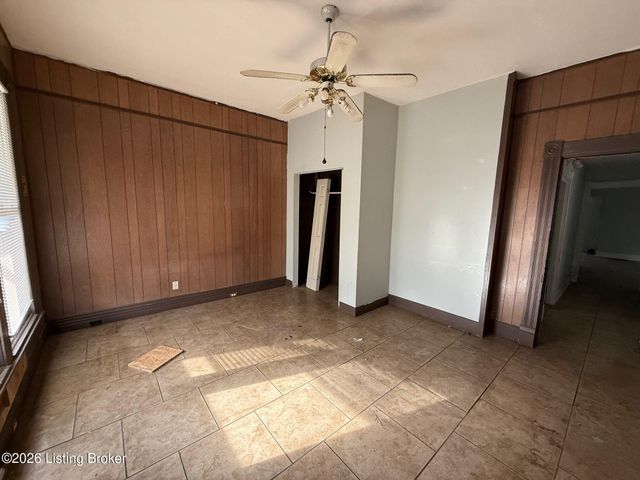 2703 Hale Ave, Louisville, KY 40211