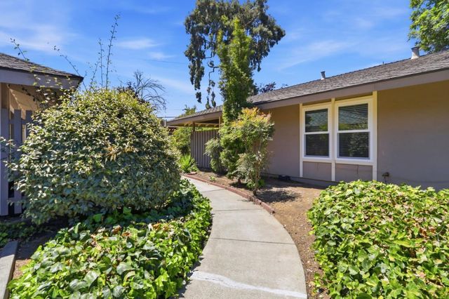 21068 White Fir Court, Cupertino, CA 95014