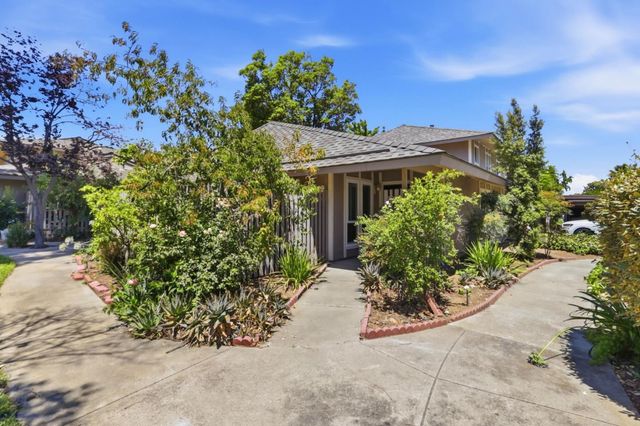21068 White Fir Court, Cupertino, CA 95014