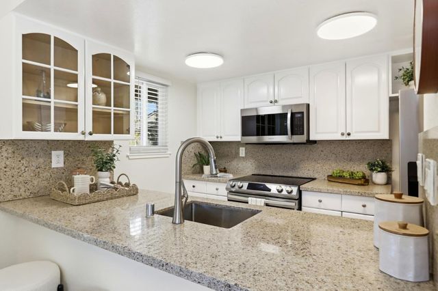 21068 White Fir Court, Cupertino, CA 95014