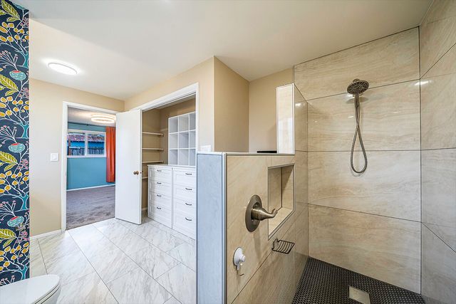 208 Oregon Terrace, Medford, OR 97504