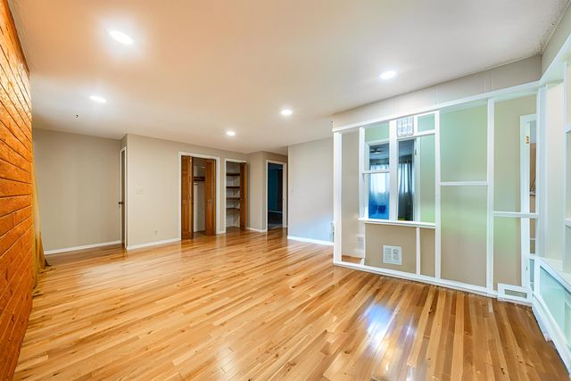 208 Oregon Terrace, Medford, OR 97504