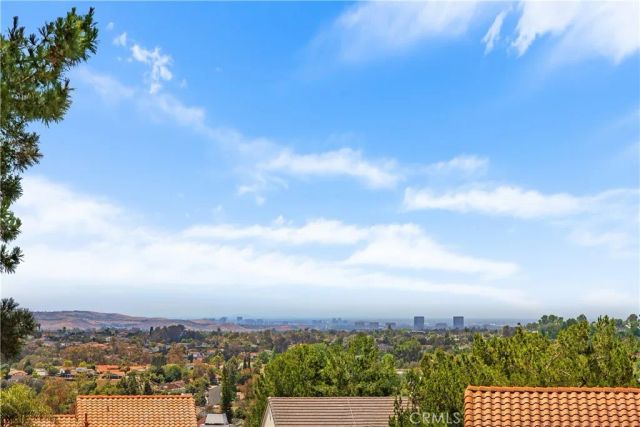 25141 Whitespring, Mission Viejo, CA 92692
