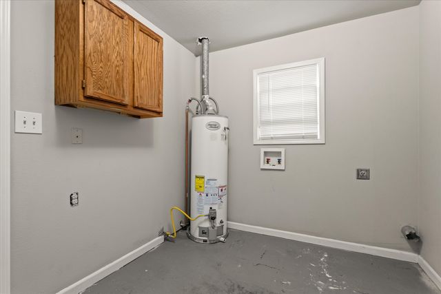 603 Locust Street, Idalou, TX 79329