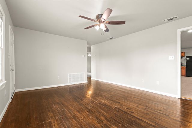 603 Locust Street, Idalou, TX 79329