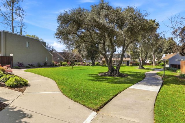 1103 Weepinggate Lane, San Jose, CA 95136