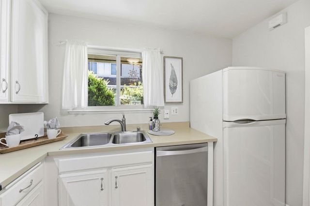 1103 Weepinggate Lane, San Jose, CA 95136