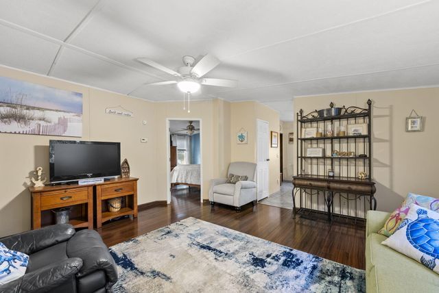 1626 Wigeon Lane, Charleston, SC 29412