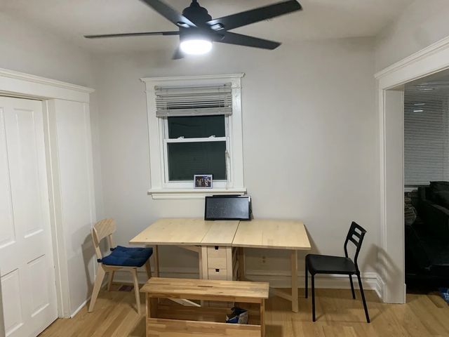 1119 Garnett Place 2, Evanston, IL 60201
