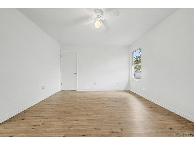 1230 Sable Blvd, Aurora, CO 80011