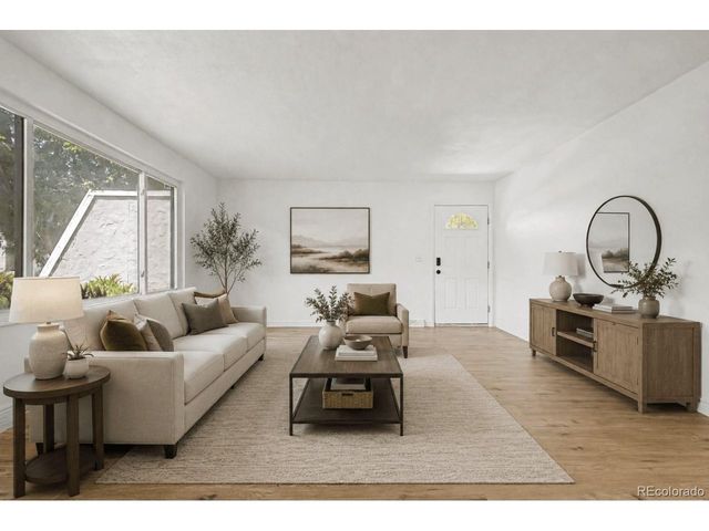 1230 Sable Blvd, Aurora, CO 80011
