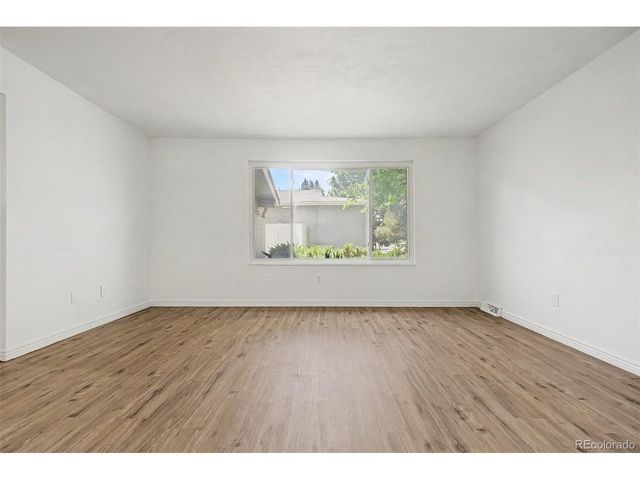 1230 Sable Blvd, Aurora, CO 80011