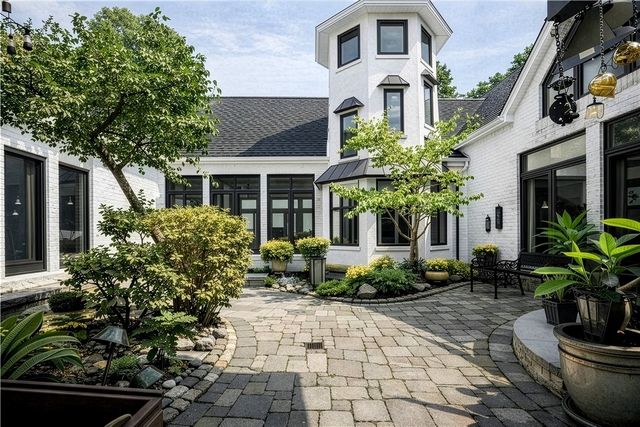 4331 Tichenor Point Drive, Canandaigua Town, NY 14424