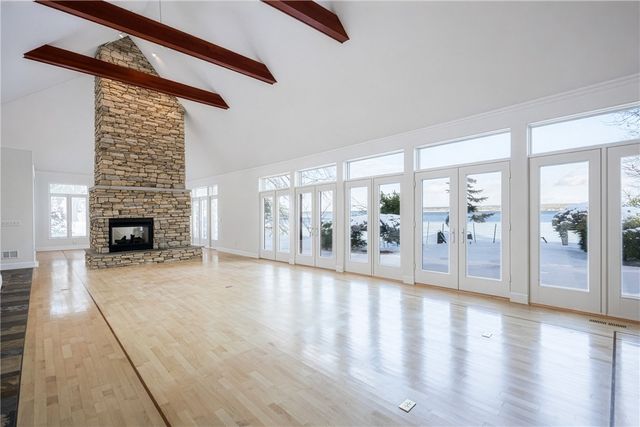 4331 Tichenor Point Drive, Canandaigua Town, NY 14424