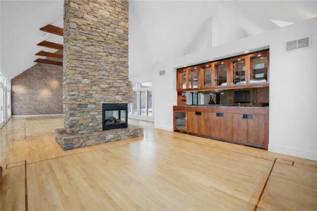 4331 Tichenor Point Drive, Canandaigua Town, NY 14424