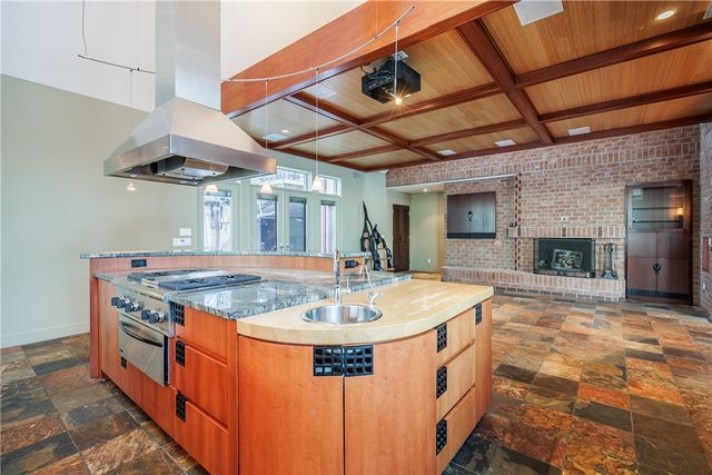 4331 Tichenor Point Drive, Canandaigua Town, NY 14424