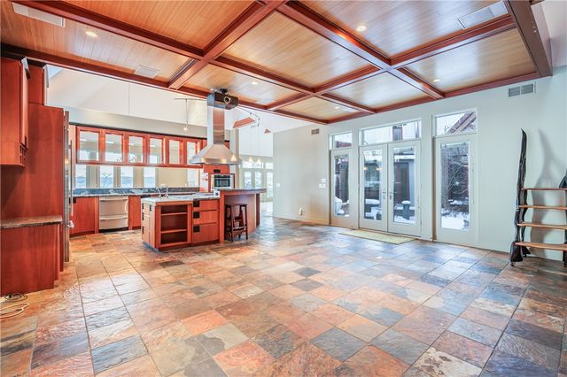 4331 Tichenor Point Drive, Canandaigua Town, NY 14424