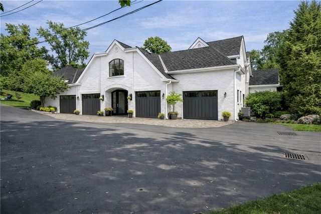 4331 Tichenor Point Drive, Canandaigua Town, NY 14424