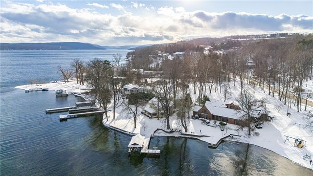 4331 Tichenor Point Drive, Canandaigua Town, NY 14424