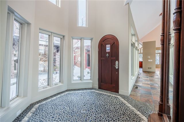 4331 Tichenor Point Drive, Canandaigua Town, NY 14424