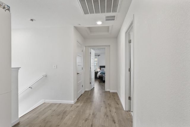 8196 Kramer Ranch Ln, Elk Grove, CA 95758