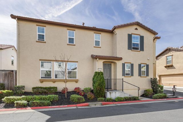 8196 Kramer Ranch Ln, Elk Grove, CA 95758