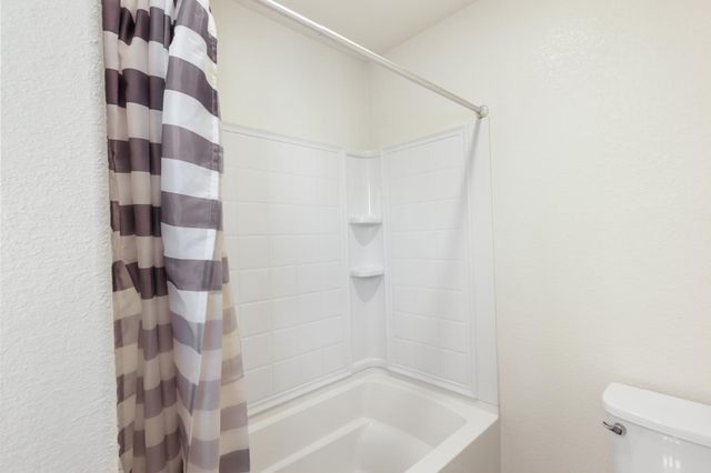 8196 Kramer Ranch Ln, Elk Grove, CA 95758