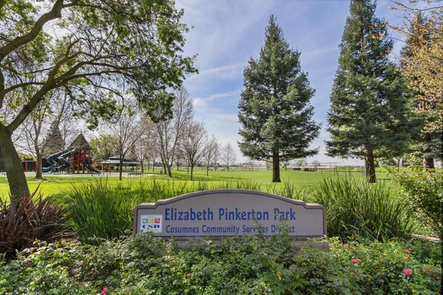 8196 Kramer Ranch Ln, Elk Grove, CA 95758