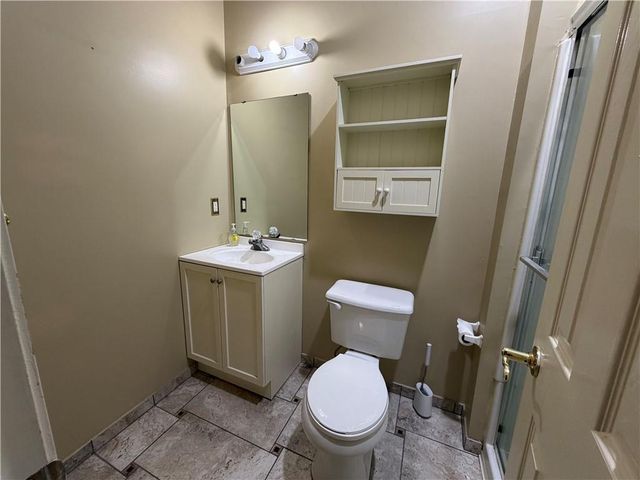 21710 62nd Street, Shawnee, KS 66218