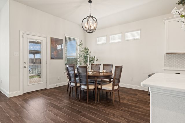 3520 Tunnel Avenue, Aubrey, TX 76227