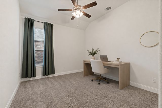 3520 Tunnel Avenue, Aubrey, TX 76227