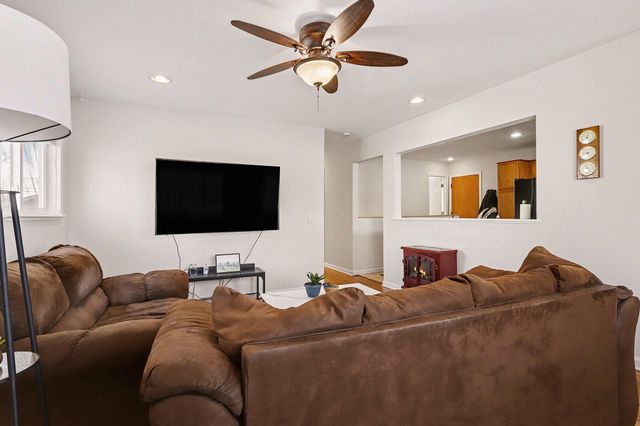 4316 Farnham Avenue, Portage City, MI 49002