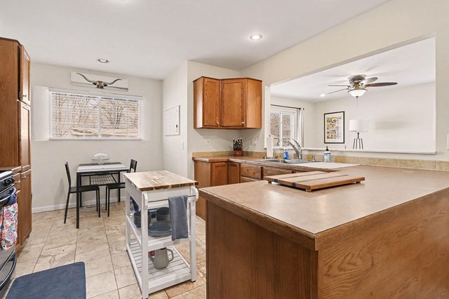 4316 Farnham Avenue, Portage City, MI 49002