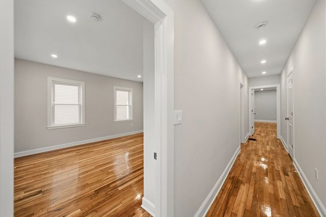 11 Mount Pleasant St 11, Waltham, MA 02452