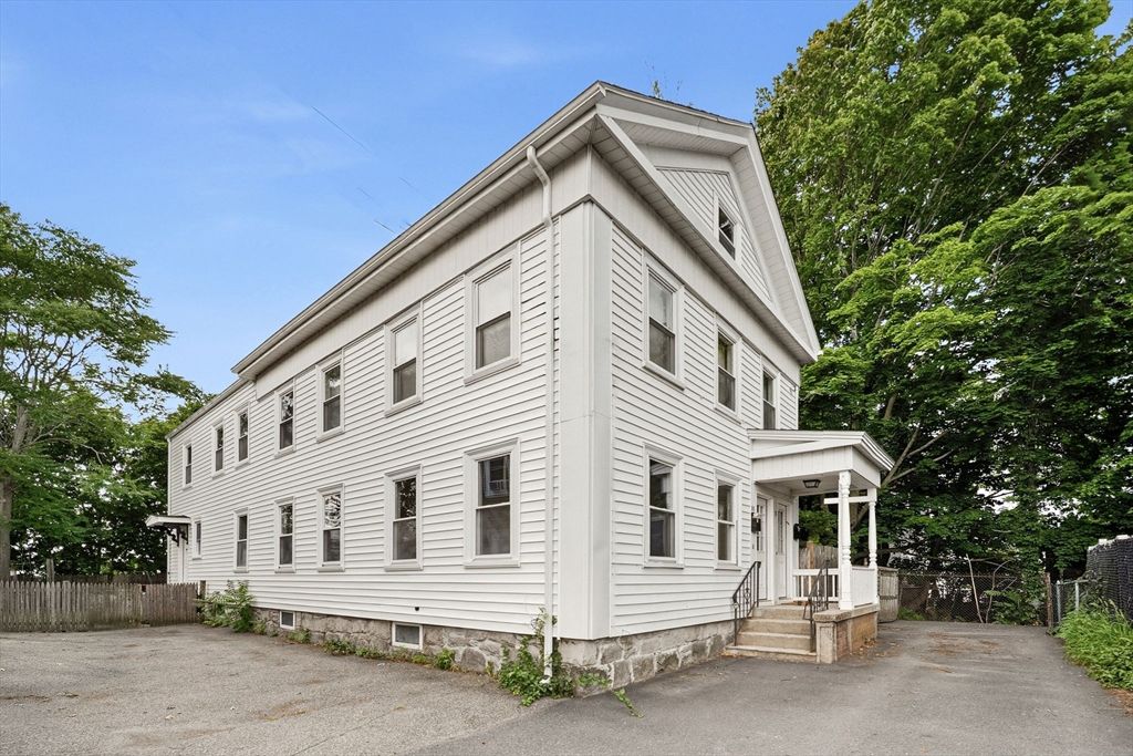 11 Mount Pleasant St 11, Waltham, MA 02452